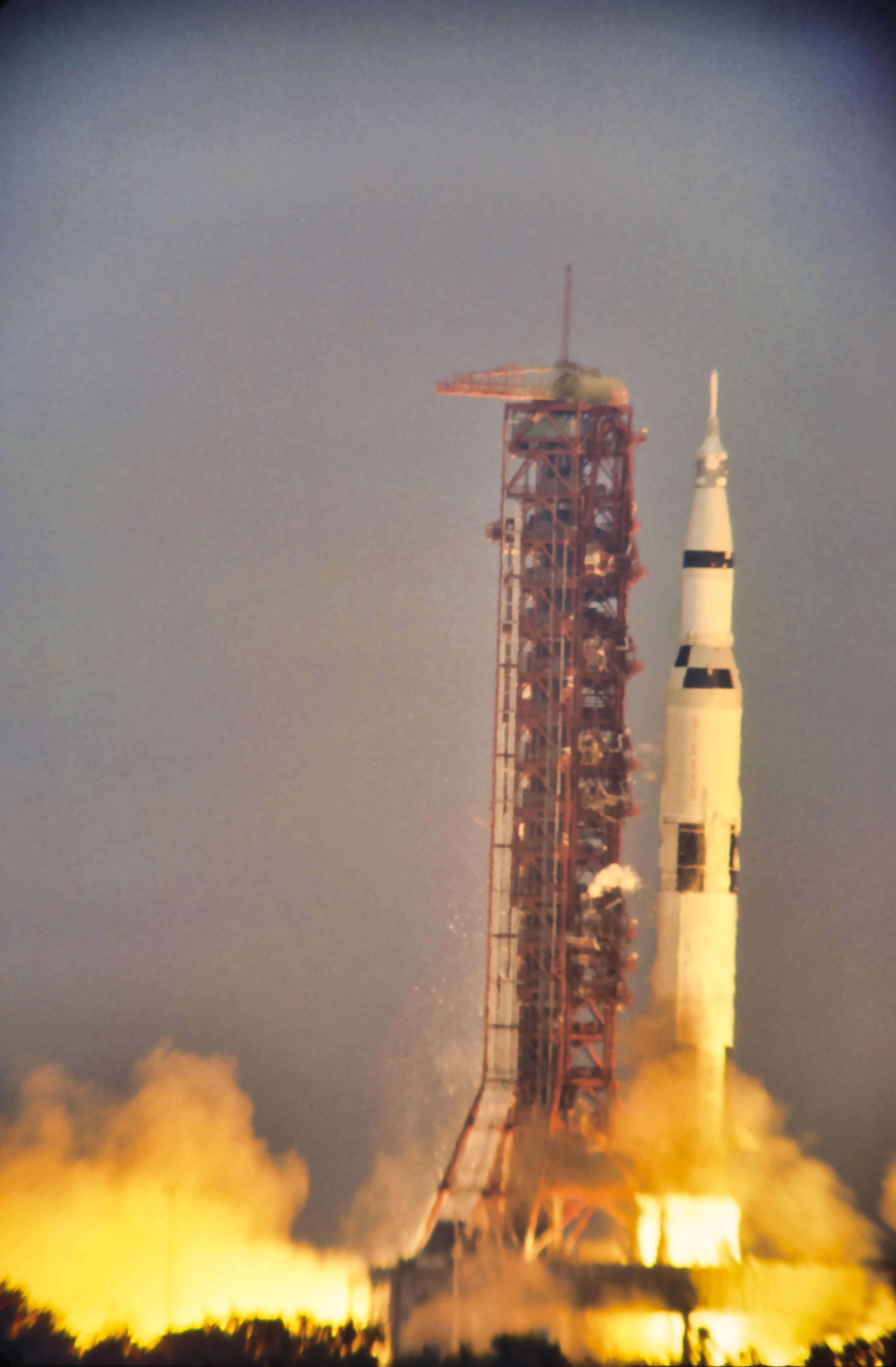 Apollo 11 launch 04
