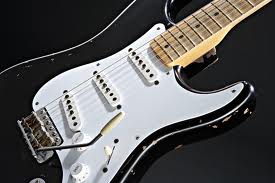 Fenderstratblackie