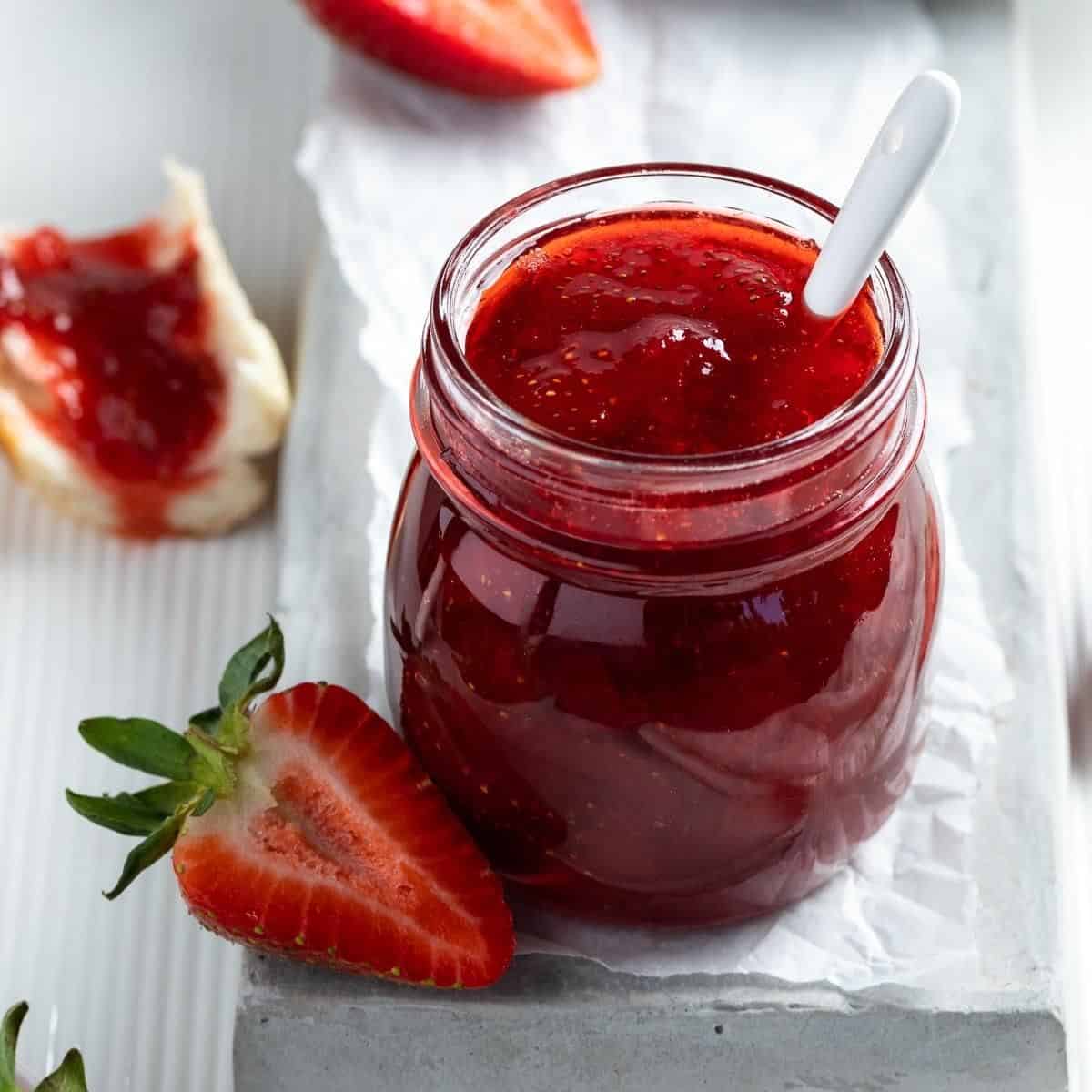 Strawberry jam feature